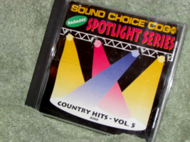 SPOTLIGHT SERIES COUNTRY HITS Vol. 5 8105 Karaoke CD&amp;G (case2-68) - £15.48 GBP