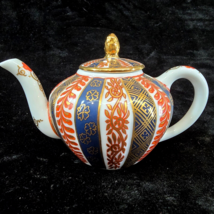 Meissen Mini Tea Pot Victoria &amp; Albert Museum 1985 Franklin Mint Porcelain - £17.02 GBP