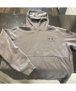 Mens Medium Athletic Under Armour Hoodie Gray M - $35.61