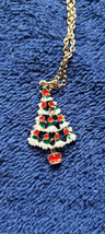New Christmas Tree Necklace Holiday Santa Clause Collectible Decorative Nice - £11.84 GBP