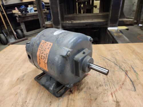 Vintage 1/2 Hp Electric Motor 3PH 220/440 Volt 1725 RPM Mod 1180148-E 66... - $99.99