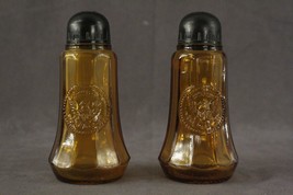 Vintage Amber Crawford China Co Eagle Coin Glass Salt &amp; Pepper Shaker Set - £17.60 GBP
