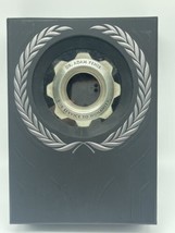 Gears of War 3 Collector&#39;s Edition Case Dr. Adam Fenix Octus Medal Cog etc - £22.46 GBP