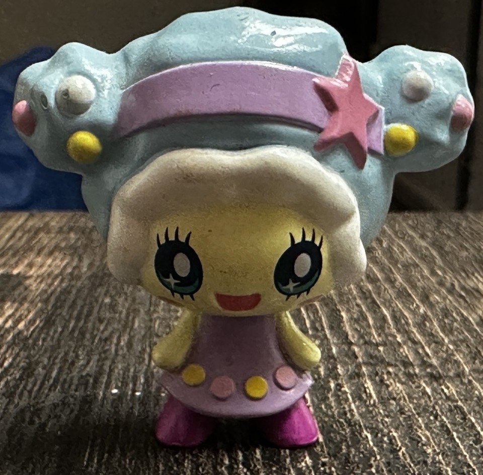 Tamagotchi Friends Kiraritchi Collectable Figure - $9.50