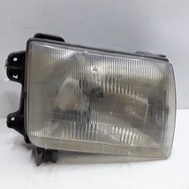 00 01 Nissan Xterra right front passenger headlight assembly OEM - £23.36 GBP