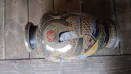 Authentic Meiji period Japanese Royal Satsuma Vase 12&quot; Gold Mark - $198.00