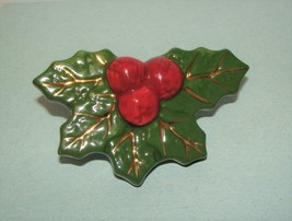 Nora Fleming Retired Mini Holly Leaves &amp; Berries Original nf Markings Ch... - $6,864.69 MXN