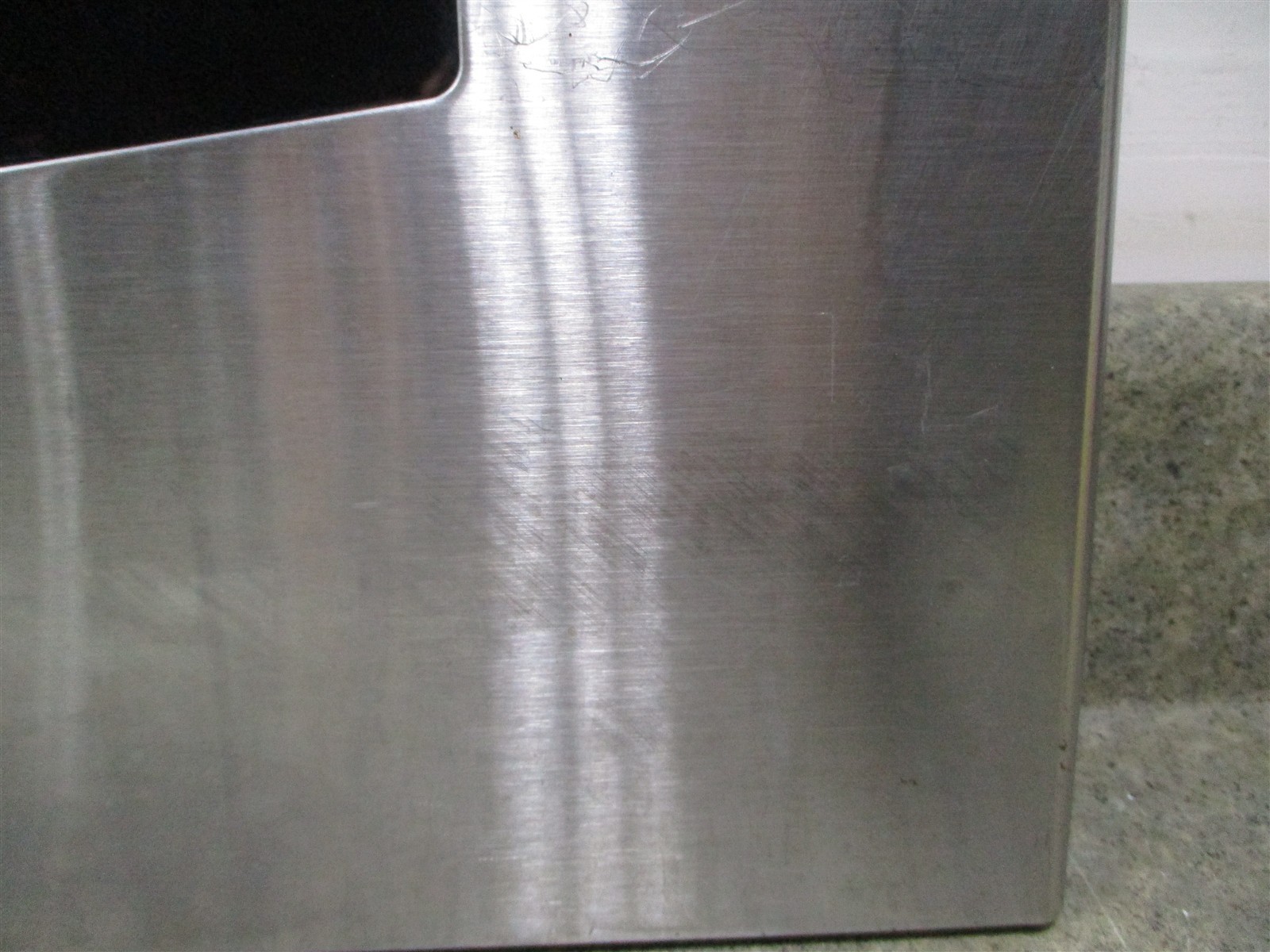 SAMSUNG OVEN MICROWAVE DOOR GLASS DENT/SCRATCHES PART # DG94-00527A Item image 3