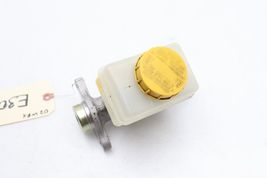 02-03 SUBARU IMPREZA WRX BRAKE MASTER CYLINDER W/ RESERVOIR E3092 image 3