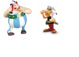 Asterix holding Idefix and Obelix with flowers plastic figurine set Plastoy New - £17.20 GBP