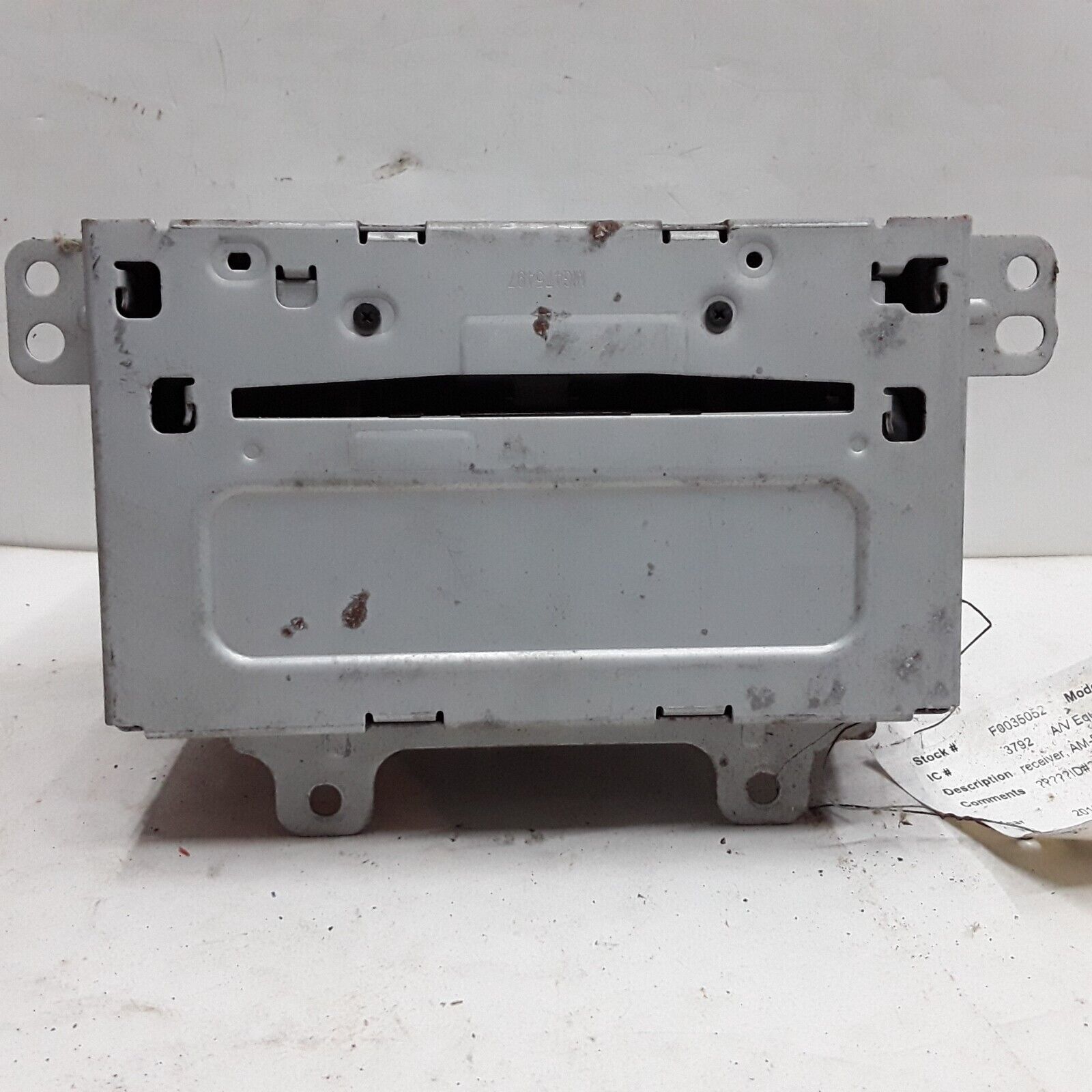 12 2012 Chevrolet Buick AM FM XM CD radio receiver 22815634 OEM - $34.64