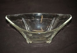 Vintage Swedish Modern Clear by Anchor Hocking 7&quot; Oval Bowl Ray Arch Design MCM - £14.78 GBP