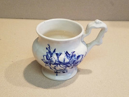 Vintage Beige Flow Blue Floral Design Cup Vase w/ Handle - £7.74 GBP