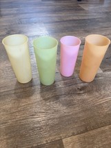 Vintage Tupperware Color Tumblers 107and 115 - $5.93