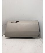 TSX       2010 Glove Box 1440780 - $939.62 MXN