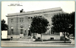 United States Post Office La Grande Oregon OR 1926 Black &amp; White DB Postcard H1 - £6.95 GBP