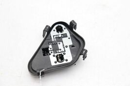 12-15 BMW F30 LEFT DRIVER SIDE OUTER QUARTER TAILLIGHT SOCKET BULB HOLDER E3212 image 2