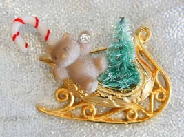 Festive Christmas Sleigh Candy Cane, Tree &amp; Teddy Bear 1980s Brooch vintage - £10.35 GBP