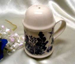 2347 Heritage Mint Blue Willow Pantry Collection Pepper Shaker - £7.99 GBP