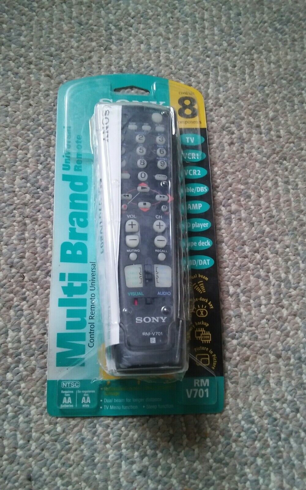 000 SONY RM-V701 - 8 Device Universal Remote Control  			