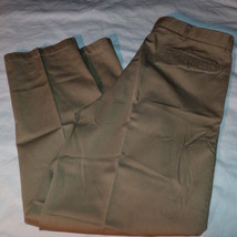 L.L. Bean Men&#39;s Classic Fit Tan 100% Cotton Casual Pants 38x32 - $8.09
