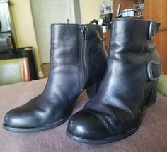 BOC Born Booties Womens 9 Black Leather Upper Zipper  Heel Boot Shoes D40503 - £21.20 GBP