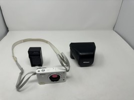 Nikon 1 J1 10.1MP Camera White - W/ Case No lens (Read) - £30.60 GBP