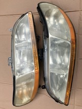 OEM 98-02 Honda Accord Sedan Headlights Corner Signal Lamps Left &amp; Right... - £74.27 GBP