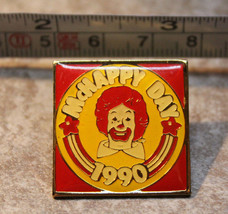 McHappy Day 1990 Ronald McDonalds Collectible Pinback Pin Button - £8.83 GBP