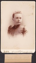 Emma Skewes Hoyt, wife of Avery Eugene Hoyt Cabinet Photo - Racine, WI - £15.53 GBP