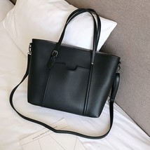 2022 Large Women Handbag PU Leather Women Shoulder Bags Famous Designer Women cr - £32.15 GBP