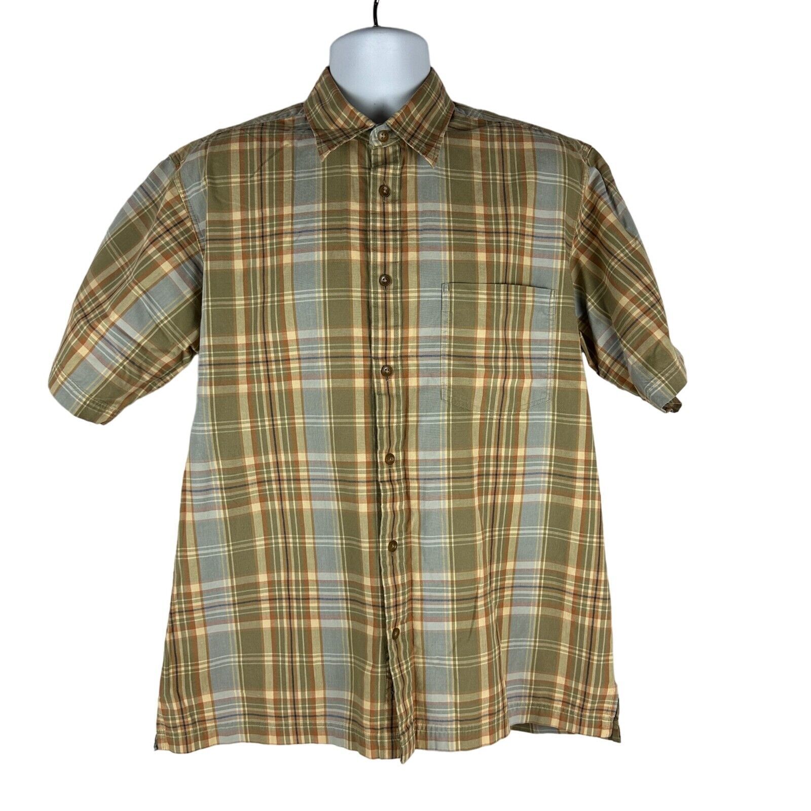 Izod Jeans Mens Plaid Short Sleeve Button-Up Shirt Size M 100% Cotton - $14.00