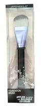 Japonesque Foundation Brush Ultra-soft Synthetic Bristles for All Type F... - $148.08 MXN
