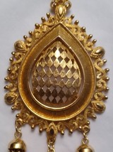 Lisner© Medallion Pendant Vintage - £21.99 GBP