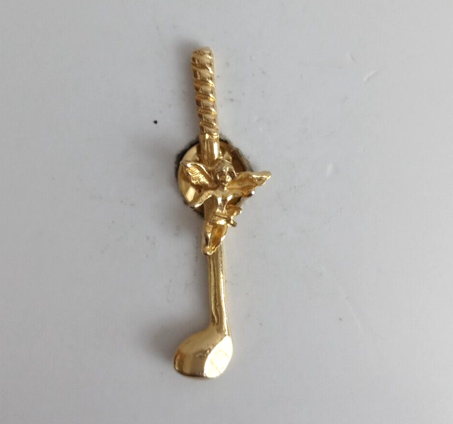 Vintage Angel On Golf Club Gold Tone Lapel Hat Pin - $8.42