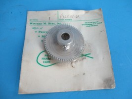 WINFRED M. BERG INC. P32S35-60 PULLEY GEAR STEAMPUNK NEW IN PACKAGE - $255.04 MXN