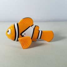 Finding Nemo Laughing Fish Disney Pixar Push Fin to Activate Works 2005 - $9.87