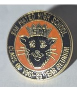 Sn Mateo High School Class of 1961 25 Year Reunion School Pin - $12.27 CAD