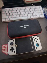 Razer Kishi Ultra RZ06-05070100-R3U1 USB C Gaming Controller image 12