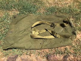 Official US Military Duffel Bag Backpack Green Shoulder Straps Handle Army - $20.57