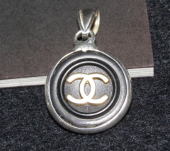 CHANEL VINTAGE SINGLE BLACK BUTTON w/GOLD-TONE “CC” LOGO + STERLING SILV... - $19.80