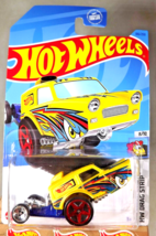 2023 Hot Wheels #186 HW Drag Strip 8/10 HW POPPA WHEELIE Yellow w/Red 5sp-5DotSp - £6.68 GBP