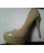 Qupid Nude Crinkle Pattern High Heels Size 5 1/2-Great Condition-SHIPS N... - $39.48