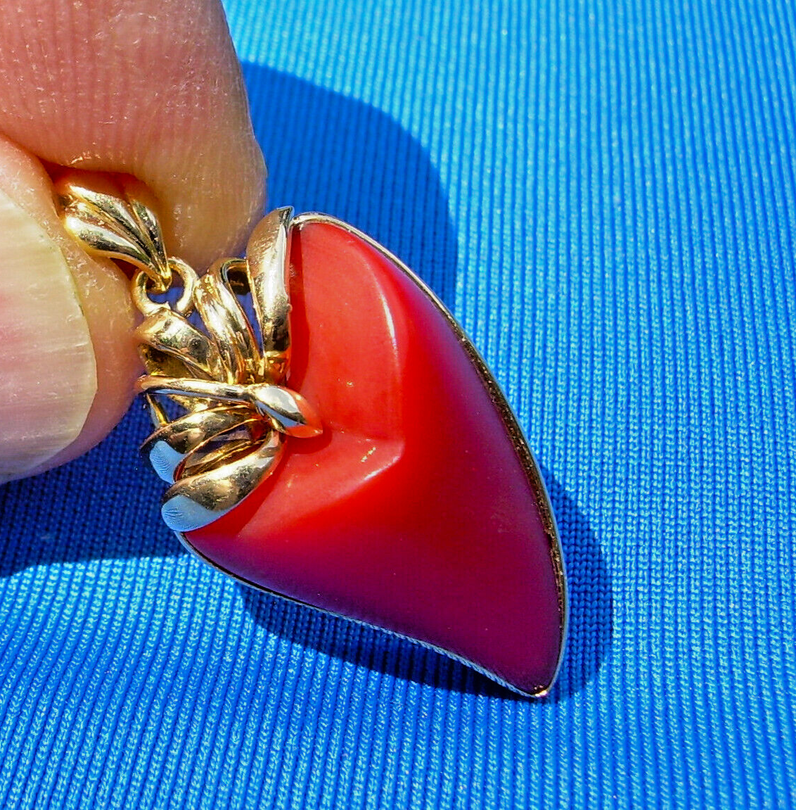Natural Coral Red Mediterranean Pendant Hand made 18k Solid Gold Bezel Medallion Item image 2