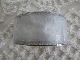 2-1/2&quot; Wide WHITE &amp; SILVER SHEER CURLS Wired RIBBON ROLL #1 - 50 Yds. - $16.94 CAD