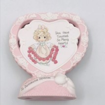 1995 Precious Moments Heart Shaped Plaque Girl w/ Hearts 154598 w/ Box E... - $9.49