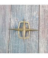 Lincoln BAK6820980A 1958-1960 Golden Roof Sail Panel Exterior Emblem For... - €22,56 EUR