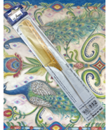 YS Park Quick Winding Tail Comb 112 Extra Fine Tooth - 8.9” - $277.08 MXN