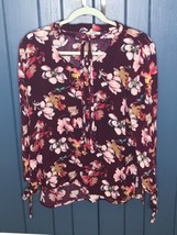 Jodifl Plum Tie Neck Floral Blouse Size Small Retro Mod - £7.11 GBP