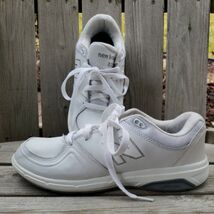 New Balance Leather Sneakers Womens Sz 9 B White Athletic WW813 Walking ... - $26.86